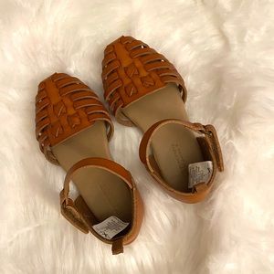 Old Navy Woven Sandals